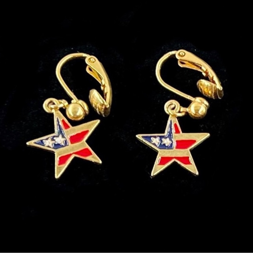 Vintage Avon American Flag Star Clip on Earrings